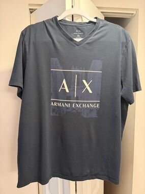 Armani Exchange A|X Navy Blue Graphic V-Neck T-Shirt Men’s XL